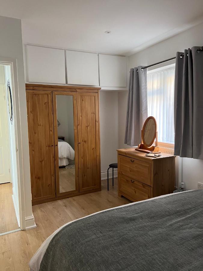 Apartament Sixty Four The Mumbles Zewnętrze zdjęcie
